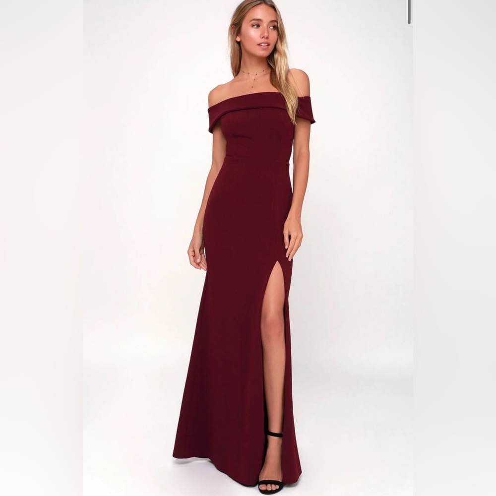 LULUS Aveline Burgundy Maxi Dress, Size M